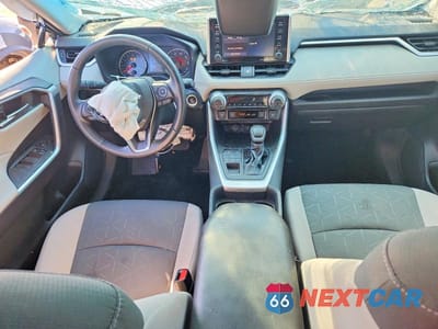 Zdjęcie 8 z 13 samochodu: 2020 TOYOTA RAV4 XLE VIN:2T3P1RFV0LW104278 - miniatura