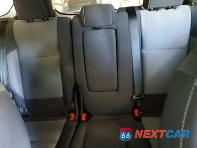 Zdjęcie 10 z 13 samochodu: 2018 FORD ESCAPE SE VIN:1FMCU9GD8JUB06877 - miniatura