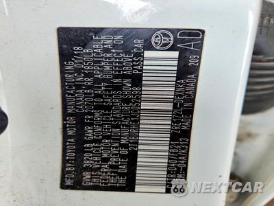 Zdjęcie 12 z 12 samochodu: 2018 TOYOTA COROLLA LE VIN:2T1BURHE1JC052598 - miniatura