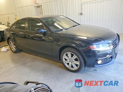 Czwarte zdjęcie samochodu z boku: 2012 AUDI A4 PREMIUM VIN:WAUBFAFL0CN004326 - miniatura