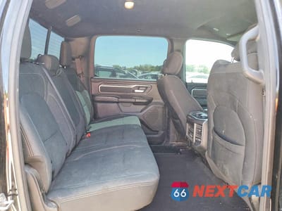 Zdjęcie 10 z 13 samochodu: 2019 RAM 1500 BIG HORN VIN:1C6SRFFT9KN585189 - miniatura