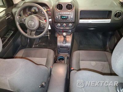 Zdjęcie 8 z 13 samochodu: 2016 JEEP COMPASS SPORT VIN:1C4NJDBB3GD798215 - miniatura