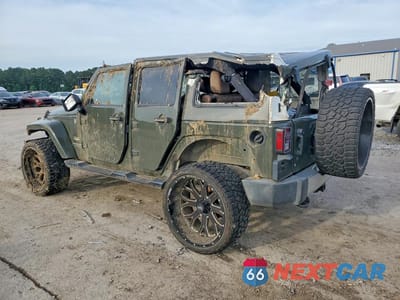 Drugie zdjęcie samochodu z przodu: 2015 JEEP WRANGLER UNLIMITED SAHARA VIN:1C4BJWEG7FL708770 - miniatura