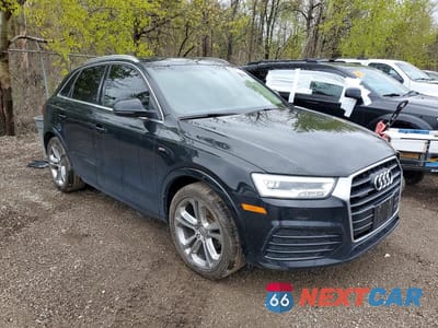 Czwarte zdjęcie samochodu z boku: 2017 AUDI Q3 PRESTIGE VIN:WA1GCCFS8HR015914 - miniatura