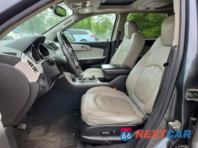 Zdjęcie 7 z 12 samochodu: 2009 CHEVROLET TRAVERSE LTZ VIN:1GNER33DX9S170189 - miniatura