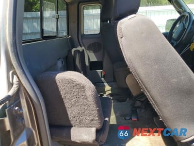Zdjęcie 10 z 13 samochodu: 2011 FORD RANGER SUPER CAB VIN:1FTKR4EE0BPA83224 - miniatura