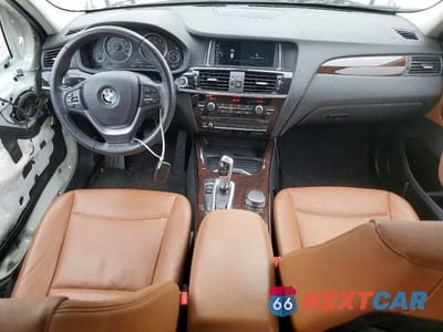 Zdjęcie 8 z 14 samochodu: 2017 BMW X3 SDRIVE28I VIN:5UXWZ7C33H0V88758 - miniatura