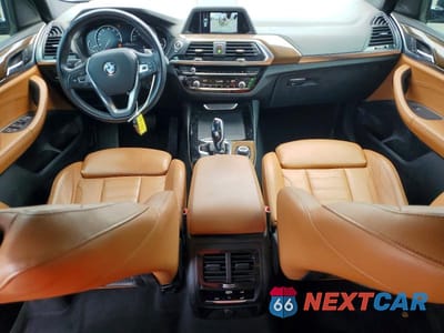 Zdjęcie 8 z 14 samochodu: 2019 BMW X3 SDRIVE30I VIN:5UXTR7C50KLR47977 - miniatura