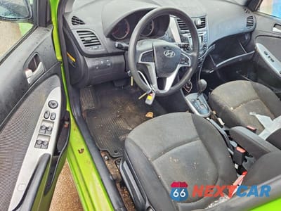 Zdjęcie 8 z 12 samochodu: 2013 HYUNDAI ACCENT GS VIN:KMHCT5AE2DU108903 - miniatura