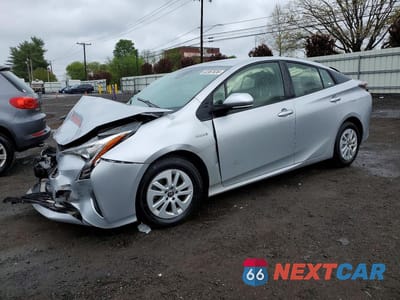 2017 TOYOTA PRIUS TWO JTDKBRFU6H3034617 - główne zdjęcie licytacji z USA - miniatura