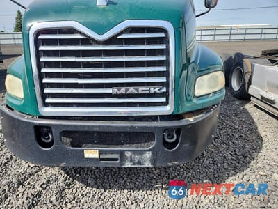Zdjęcie 9 z 10 samochodu: 2016 MACK 600 CXU600 VIN:1M1AW01X7GM008386 - miniatura