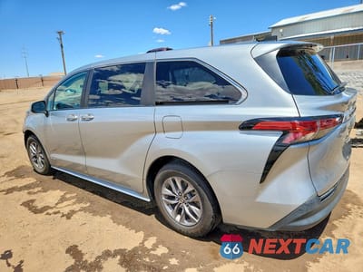 Drugie zdjęcie samochodu z przodu: 2021 TOYOTA SIENNA LE VIN:5TDKRKEC3MS043554 - miniatura