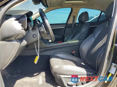 Zdjęcie 7 z 12 samochodu: 2019 GENESIS G70 ELITE VIN:KMTG34LA5KU040055 - miniatura