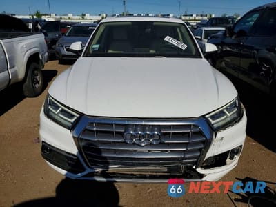 Piąte zdjęcie samochodu w środku: 2019 AUDI Q5 PRESTIGE VIN:WA1CNAFY5K2050735 - miniatura