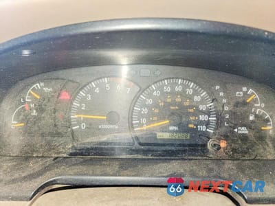 Zdjęcie 9 z 12 samochodu: 2003 TOYOTA TUNDRA ACCESS CAB SR5 VIN:5TBBT44143S406075 - miniatura