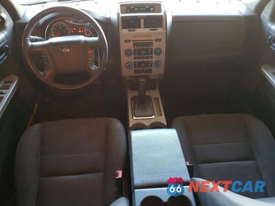 Zdjęcie 8 z 12 samochodu: 2010 FORD ESCAPE XLT VIN:1FMCU0DG7AKD40353 - miniatura