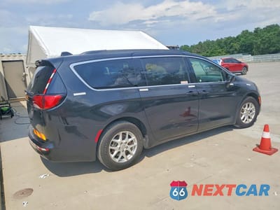 Trzecie zdjęcie samochodu z tyłu: 2020 CHRYSLER VOYAGER LXI VIN:2C4RC1DG5LR283274 - miniatura