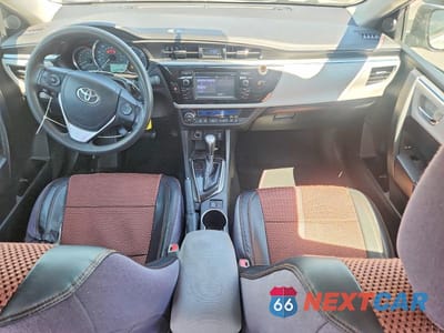 Zdjęcie 8 z 12 samochodu: 2015 TOYOTA COROLLA LE VIN:5YFBURHE2FP214651 - miniatura