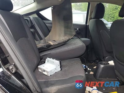 Zdjęcie 10 z 12 samochodu: 2019 NISSAN VERSA SV VIN:3N1CN7AP7KL876396 - miniatura