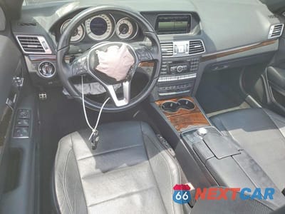 Zdjęcie 8 z 12 samochodu: 2014 MERCEDES-BENZ E 350 VIN:WDDKK5KF3EF234600 - miniatura