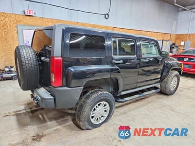 Trzecie zdjęcie samochodu z tyłu: 2009 HUMMER H3 VIN:5GTEN13E898126098 - miniatura