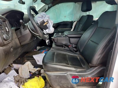 Zdjęcie 7 z 12 samochodu: 2024 CHEVROLET SILVERADO K1500 VIN:2GCUDAED8R1210273 - miniatura