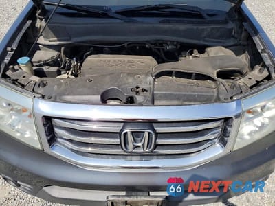Zdjęcie 12 z 13 samochodu: 2012 HONDA PILOT LX VIN:5FNYF3H27CB032894 - miniatura