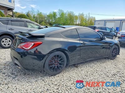 Trzecie zdjęcie samochodu z tyłu: 2016 HYUNDAI GENESIS COUPE 3.8L VIN:KMHHT6KJ5GU132222 - miniatura