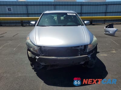 Piąte zdjęcie samochodu w środku: 2010 HONDA ACCORD EXL VIN:1HGCP3F84AA020109 - miniatura