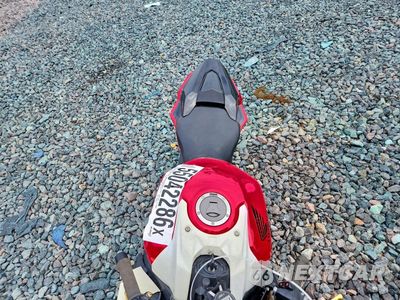 Piąte zdjęcie samochodu w środku: 2023 HONDA CBR650 RA VIN:MLHRH0153P5400168 - miniatura