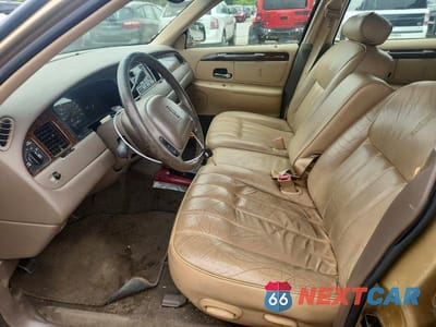 Zdjęcie 7 z 12 samochodu: 1998 LINCOLN TOWN CAR EXECUTIVE VIN:1LNFM81W6WY725107 - miniatura