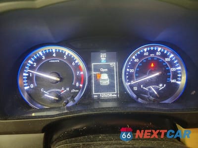 Zdjęcie 9 z 13 samochodu: 2014 TOYOTA HIGHLANDER LIMITED VIN:5TDDKRFH1ES008917 - miniatura