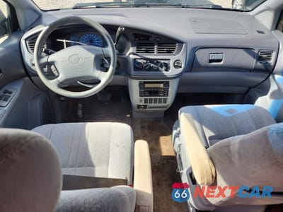 Zdjęcie 8 z 12 samochodu: 2003 TOYOTA SIENNA CE VIN:4T3ZF19CX3U532025 - miniatura