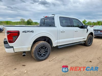 Trzecie zdjęcie samochodu z tyłu: 2025 FORD F150 XLT VIN:1FTFW3LD5SFB66054 - miniatura