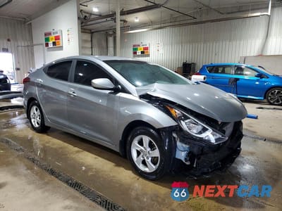 Czwarte zdjęcie samochodu z boku: 2015 HYUNDAI ELANTRA SE VIN:5NPDH4AE9FH587726 - miniatura