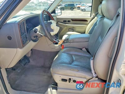 Zdjęcie 7 z 13 samochodu: 2004 CADILLAC ESCALADE LUXURY VIN:1GYEK63N34R275027 - miniatura