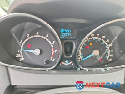 Zdjęcie 9 z 13 samochodu: 2019 FORD FIESTA VIN:3FADP4EJ5KM164839 - miniatura