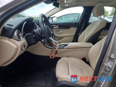 Zdjęcie 7 z 13 samochodu: 2021 MERCEDES-BENZ C 300 4MATIC VIN:W1KWF8EB2MR643751 - miniatura