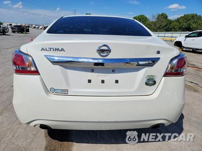 Zdjęcie 6 z 12 samochodu: 2015 NISSAN ALTIMA 2.5 S VIN:1N4AL3AP7FN330180 - miniatura