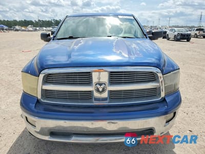 Piąte zdjęcie samochodu w środku: 2010 DODGE RAM 1500 VIN:1D7RB1GT1AS134602 - miniatura