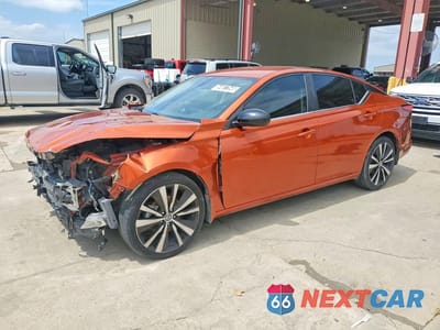 2022 NISSAN ALTIMA SR 1N4BL4CV2NN411222 - główne zdjęcie licytacji z USA - miniatura