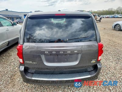 Zdjęcie 6 z 13 samochodu: 2019 DODGE GRAND CARAVAN SXT VIN:2C4RDGCG4KR772197 - miniatura