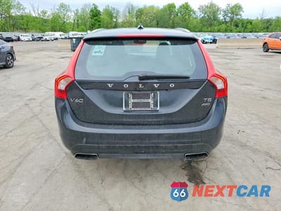 Zdjęcie 6 z 12 samochodu: 2015 VOLVO V60 PREMIER VIN:YV1612SK0F1222407 - miniatura