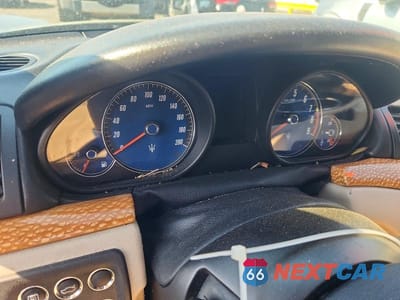 Zdjęcie 9 z 12 samochodu: 2011 MASERATI GRANTURISMO S VIN:ZAM45KMA5B0057052 - miniatura