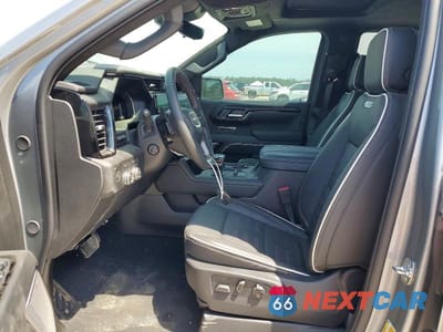 Zdjęcie 7 z 13 samochodu: 2026 GMC SIERRA K1500 AT4X VIN:3GTUUFE86TG165333 - miniatura