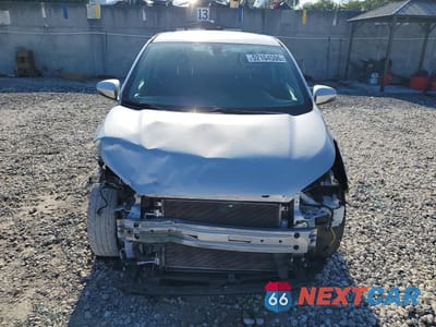 Piąte zdjęcie samochodu w środku: 2020 CHEVROLET SPARK 1LT VIN:KL8CD6SAXLC441804 - miniatura