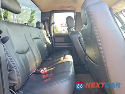 Zdjęcie 10 z 12 samochodu: 2003 CHEVROLET SILVERADO K1500 VIN:2GCEK19T831140986 - miniatura