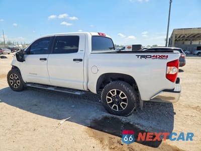Drugie zdjęcie samochodu z przodu: 2017 TOYOTA TUNDRA SR5 VIN:5TFDW5F10HX659860 - miniatura