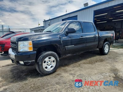 2013 CHEVROLET SILVERADO K1500 LT 3GCPKSE73DG257830 - główne zdjęcie licytacji z USA - miniatura