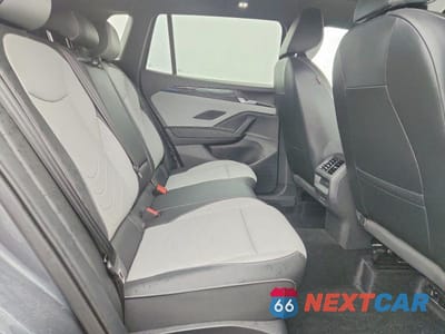 Zdjęcie 11 z 13 samochodu: 2025 VOLKSWAGEN TIGUAN SE R-LINE BLACK VIN:3VVGR7RM4SM072825 - miniatura